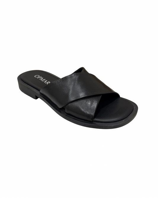 Siyah Deri Comfort Terlik 988