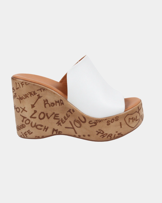 Beyaz Deri Dolgu Topuk Terlik 1218